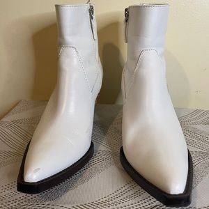 Heeled Leather Square Toe Ankle Boots